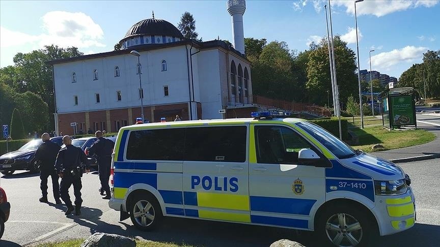 حريق متعمد يلحق أضرارًا كبيرة بمسجد في السويد