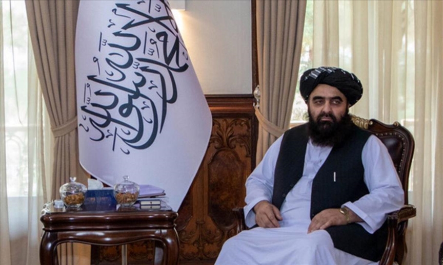 گفت‌وگوی تلفنی سرپرست وزارت خارجه طالبان و وزیر خارجه چین